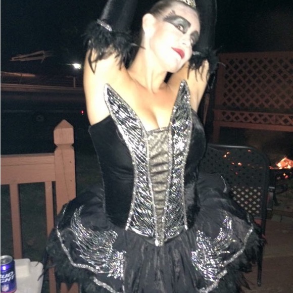 Black swan Halloween costume from high end retailer:In Character Costumes - Picture 5 of 5